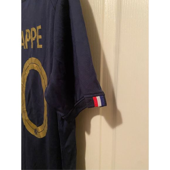 Nike Mbappe #10 France Home Soccer Jersey 2022/23 - Picture 7 of 7